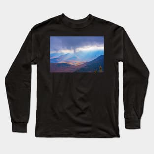 Sunrays over the Adirondacks from Little RPR Keene Valley NY Long Sleeve T-Shirt